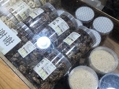 -段氏奇香花生米(长嘉汇店)