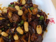 八宝辣酱-泰煌鸡·上海白斩鸡·沪菜(平利店)