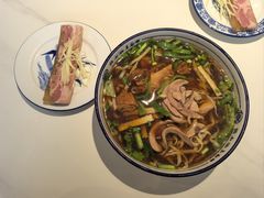 -镇南锅盖面馆(解放路店)