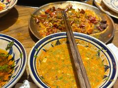 -旧街市鲜货老火锅(大光路店)