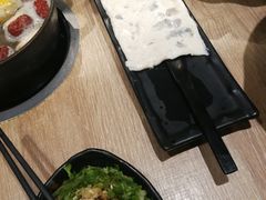 -呷哺呷哺(新世界百货望京店)