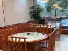 -瑞华土菜馆老字号(灰汤镇店)