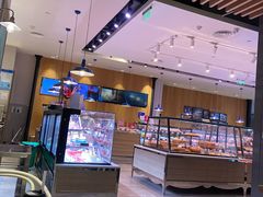 -巴黎贝甜(大宁国际商业广场店)