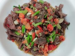 鲜炒黄牛肉-憨伢子·家常菜小食堂·有锅气の炒菜(江汉路店)