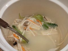 -赶海部落海鲜城(海阳路店)