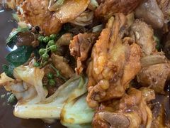 -八两八金·莱芜特色炒鸡(市南漳浦路店)