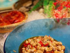 -荣誉国际酒店-云顶旋转餐厅