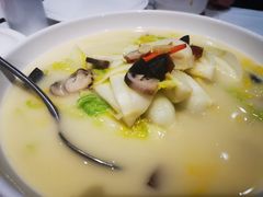 -万龙洲海鲜(南新仓店)