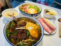 -镇南锅盖面馆(解放路店)