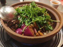 -胡须佬鸡煲四季火锅店(石厦西村直营店)