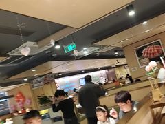 -海底捞火锅(宝龙广场夜宵主题店)