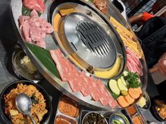-哈哈碳都·牛肋条无限自助烤肉(台江万达店)