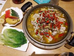 -小鱼小牛·鱼牛干锅·脆鱼火锅(世欧广场店)