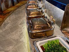 自助取餐区-粤海璇宫·木棉花高空旋转餐厅·聚会派对