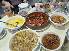 -笨罗卜浏阳菜馆(太平街店)