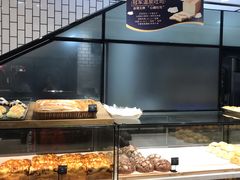 面包甜点陈列柜-幸福西饼面包茶饮(车公庙店)