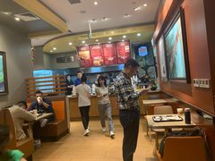 -The Habit Burger Grill 哈比特汉堡(爱琴海店)