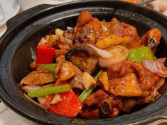 啫啫滑鸡煲-肥仔文澳门猪骨煲(南京西路店)