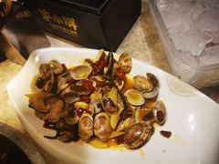 -沪小胖小龙虾(淮海中路旗舰店)