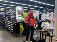 -迪卡侬(大英山店)