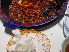 -何师傅美蛙鱼头(汉街店)
