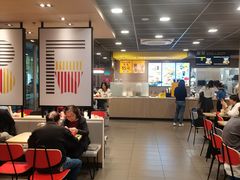-麦当劳(轻轨曹杨路店)