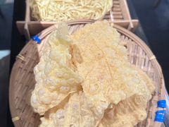 -尚尚仙·酸汤猪手·猪肚鸡火锅(华联万柳购物中心店)