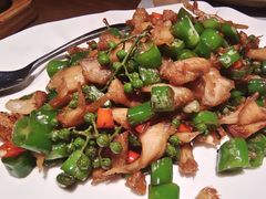 小炒松茸配手工面-菩提素素食餐厅(晶郦馆店)