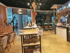 -藏猫猫咖啡主题馆(中央大道店)