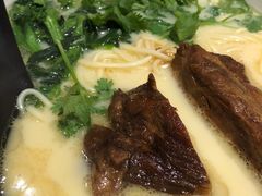-万宝财富商业广场