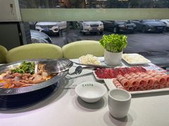 -老王全牛宴·鲜牛肉牛杂火锅(总店)