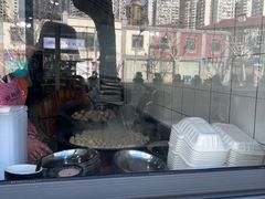 -黄阿姨锅贴大王(万航渡路店)