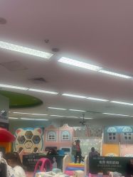 -孩子王童乐园(武汉永旺店)
