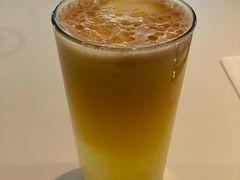 鲜榨橙汁（中杯）-新元素(丽都店)