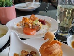 -圣丰索菲特·2 On 988 Café 自助餐厅