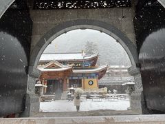 -冕宁灵山寺