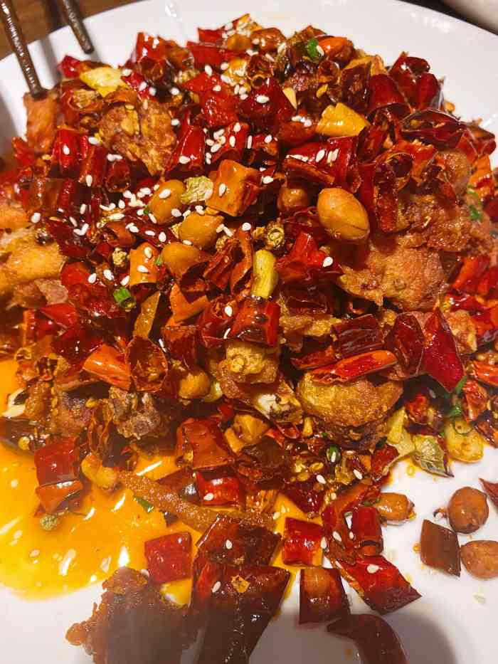 老屋川菜生活(孝闻街店)-"宁波的老川菜馆了 历史悠久 卫生环境糟糕.
