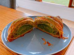 抹茶可颂-Top Impression Bakery Wolli Creek