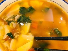 -清真·玛丽亚新疆菜主题餐厅(浙江中路店)