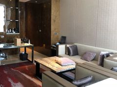 -广州天河希尔顿酒店