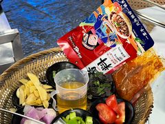-刘姐啤酒鱼民族演艺餐厅(西街总店)