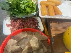 -乡土黄·鲜牛肉火锅·小龙虾(兴业街店)