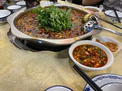 -川胖子美蛙鱼头(公园路店)