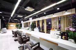 -CARR SALON