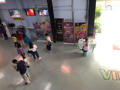 -嘿哟动霸CHUA·新潮玩运动娱乐中心·蹦床滑冰团建乐园