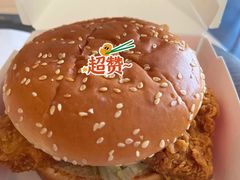 -麦当劳(陈江大道得来速店)