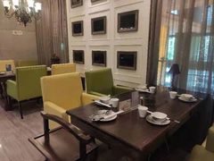 -城市名人酒店喝彩西餐厅(人民南路店)