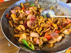 -富正毅三下锅·湘西韵味(天门山索道店)