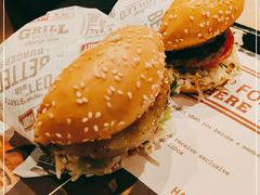 -The Habit Burger Grill 哈比特汉堡(复兴soho店)