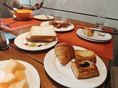 -厦门海沧正元希尔顿逸林酒店開全日餐厅